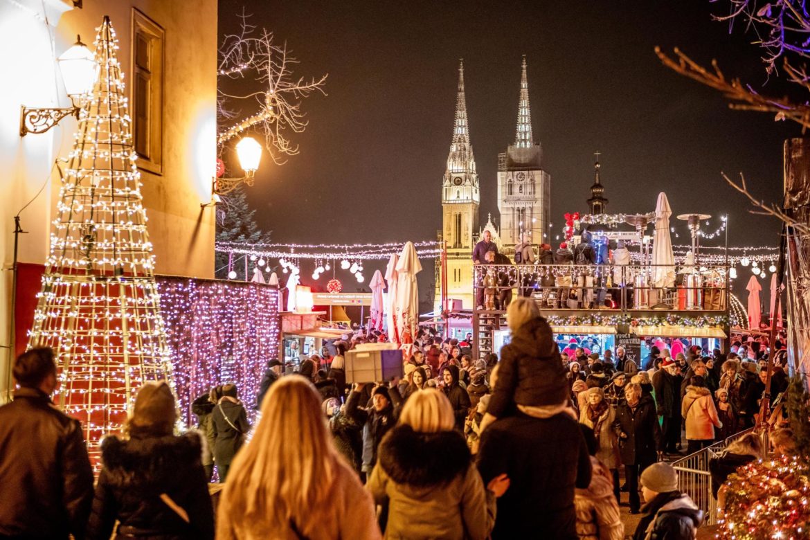 A szomszédban van Európa legmenőbb karácsonyi vására